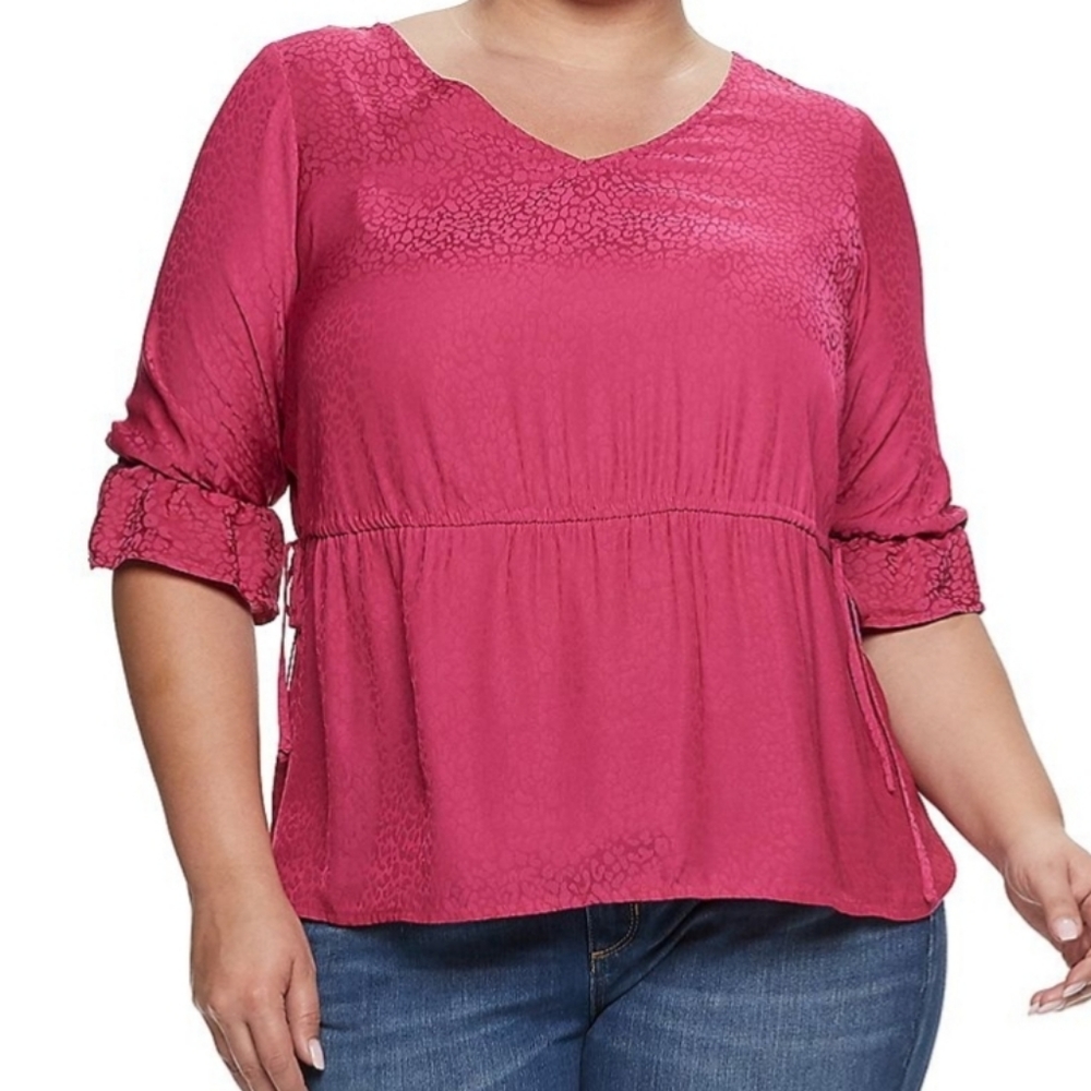 EVRI Raspberry V-Neck Peplum Tunic - Picture 3 of 12